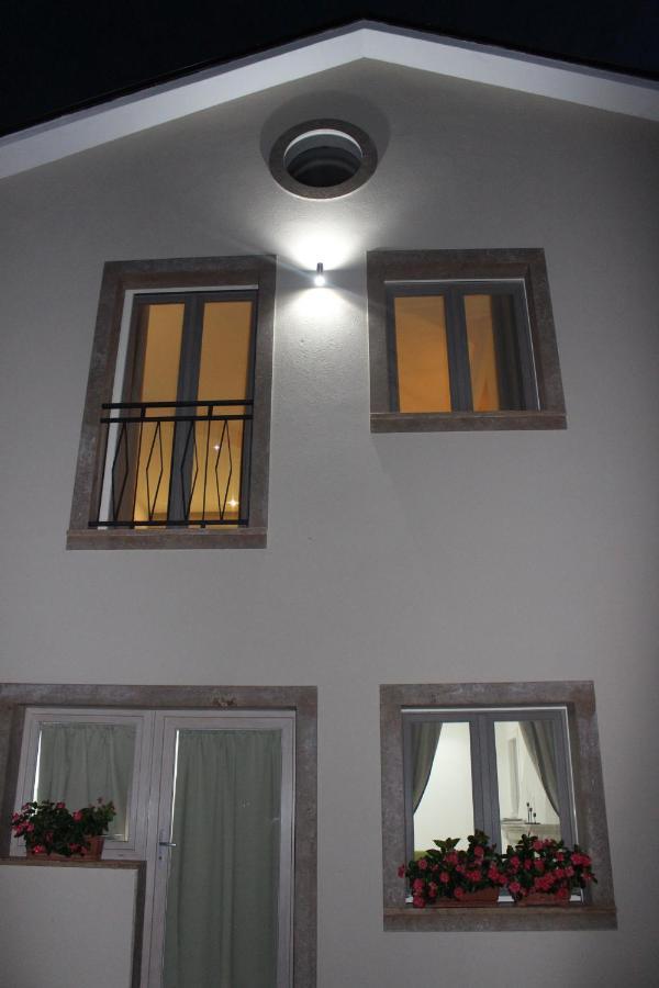Le Canoniche Nel Matese Albergo Diffuso San Massimo  Buitenkant foto